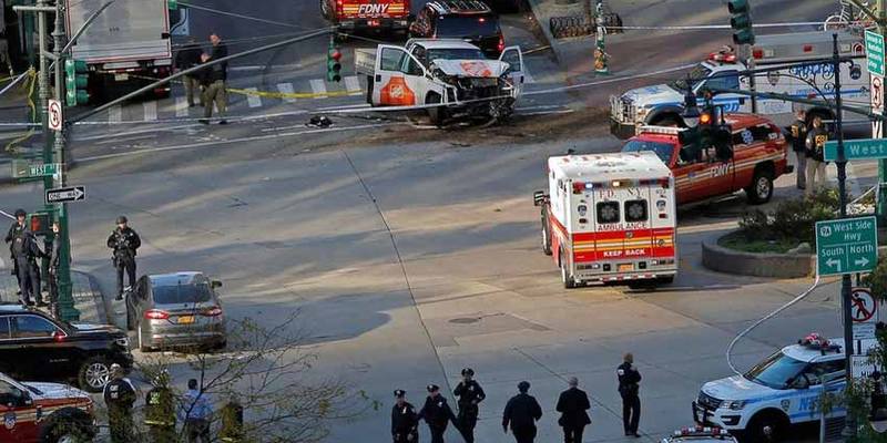 En un ataque terrorista asesinan a ocho personas en Nueva York y cancillería confirma que cinco de las víctimas son argentinas