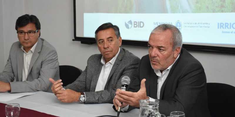 Representantes del BID están en Irrigación por probable plan de inversiones
