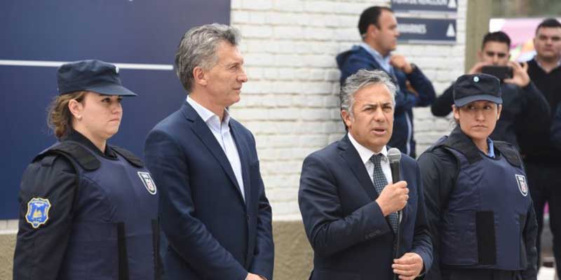 Macri y Cornejo hicieron énfasis en “cuidar a las fuerzas de seguridad pública”