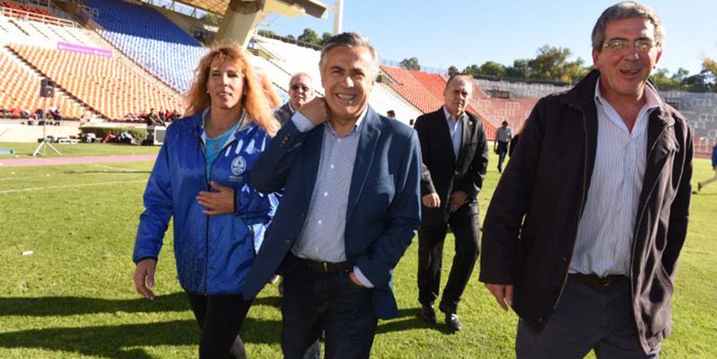 Cornejo participó en los festejos por los 40 años del Estadio Malvinas Argentinas
