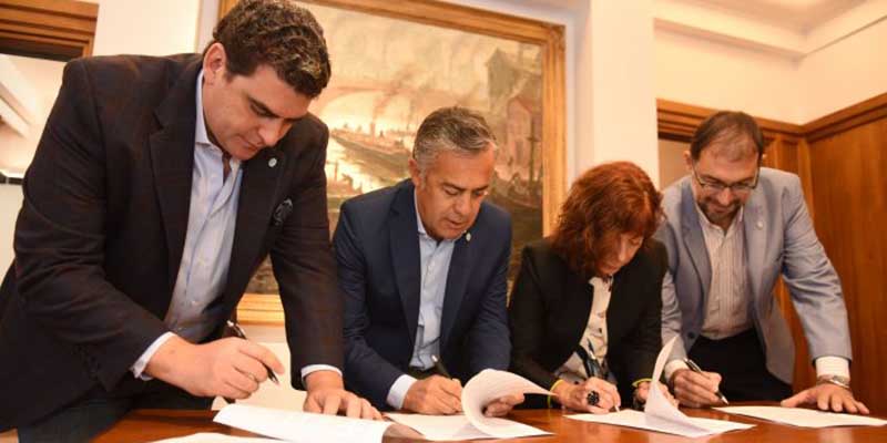 Mendoza Construye: se firmó el convenio para financiar una de las nuevas líneas de crédito