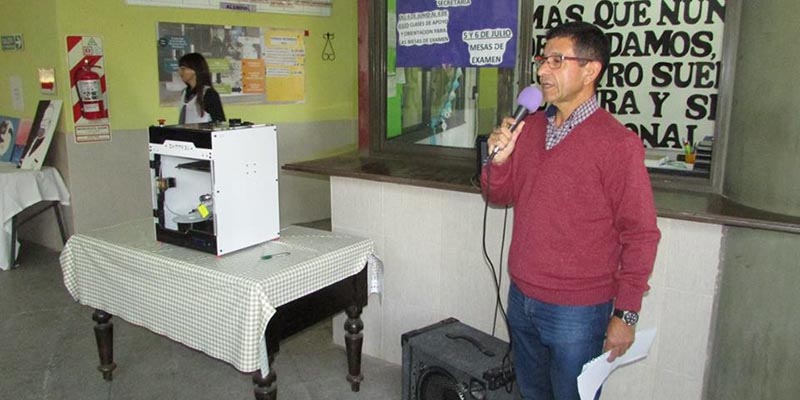 Entregaron una nueva impresora 3D