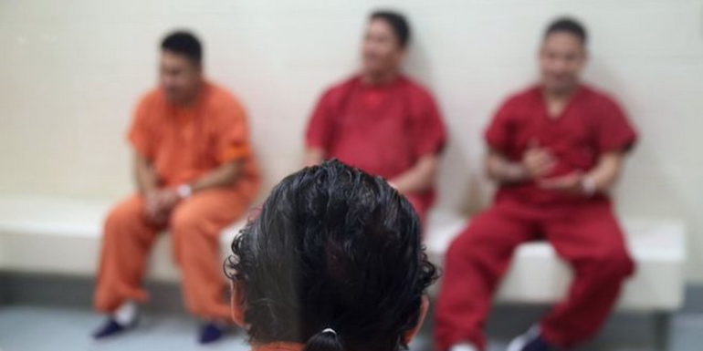 El multimillonario negocio detrás de la detención de inmigrantes en Estados Unidos
