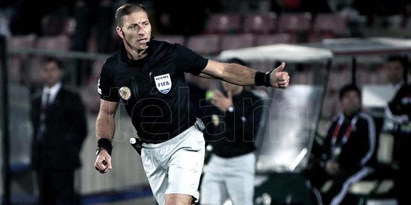 Néstor Pitana fue designado para el partido inaugural