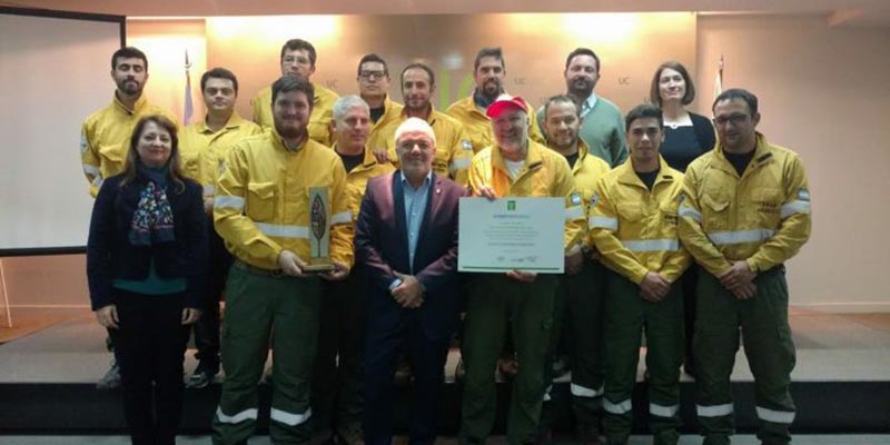 Brigadistas recibieron un reconocimiento por su labor en los incendios del Sur