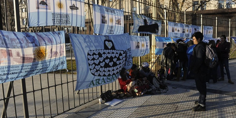 ARA San Juan: acampe de familiares para que el Gobierno empiece la búsqueda