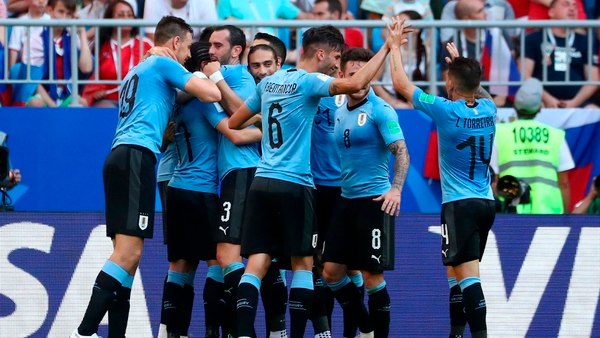 Uruguay goleó a Rusia y se aseguró el primer puesto del Grupo A del Mundial Rusia 2018