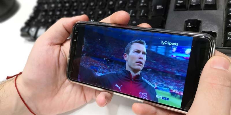 Los argentinos se vuelcan al celular para seguir el Mundial