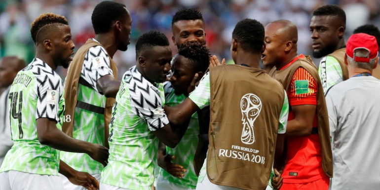 Nigeria ganó y le dio a la Selección el respiro que necesitaba