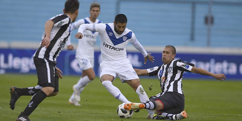 Sorpresa en la Copa Argentina: Vélez fue eliminado por penales ante Central Córdoba de Santiago del Estero