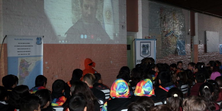 Alumnos de Maipú se comunicaron con la Base Marambio