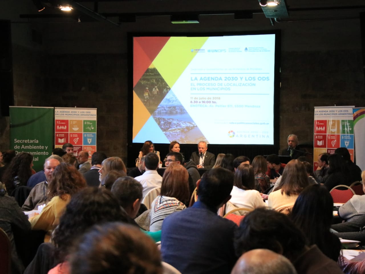 “La Agenda 2030 y los ODS: El proceso de localización en los Municipios”