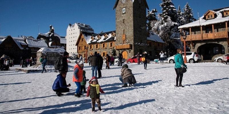 Vacaciones en la nieve: Bariloche recibirá 120 vuelos en cuatro días