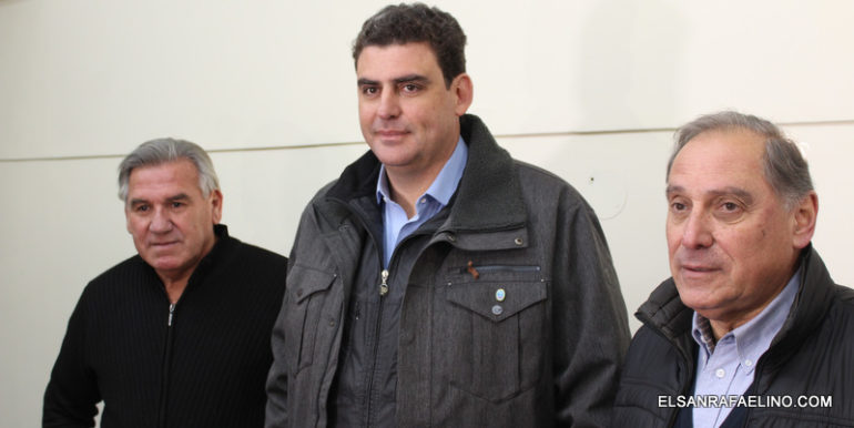 Kerchner visitó la obra del Hospital Schestakow