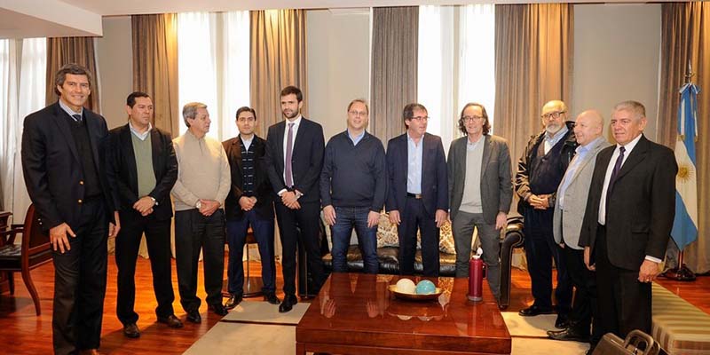 Las provincias se unen para negociar el recorte del Presupuesto 2019