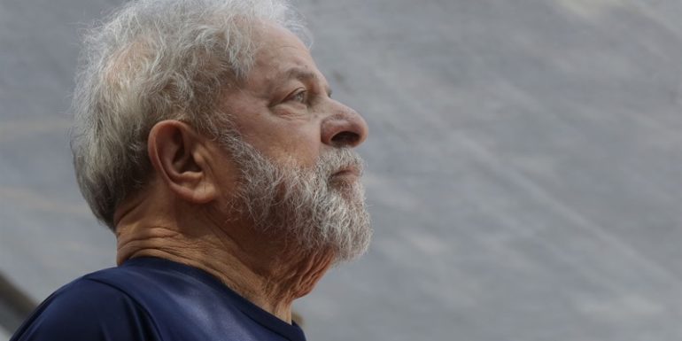 Empezó la guerra de encuestas en Brasil y Lula saca más ventaja