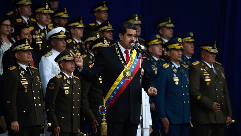 Venezuela: Evacuan a Maduro en un acto por un supuesto atentado