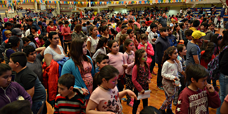 Más de 1200 chicos disfrutaron de un inolvidable Día del Niño en el Poli