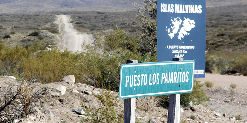 Forestaron la base del Trintrica en Ruta 188