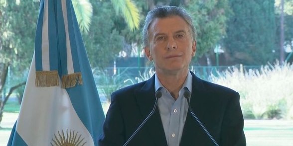 El Presidente anunció que el FMI adelantará el desembolso de los “fondos necesarios” para garantizar el programa financiero