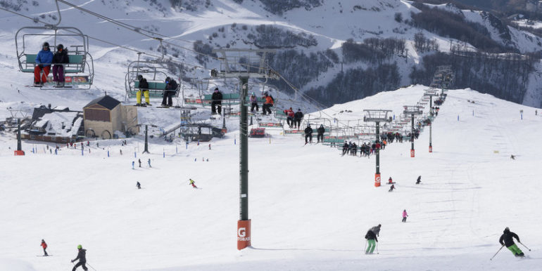 Quiebra de Snow Travel: advierten que a los chicos les dan un servicio “acotado”