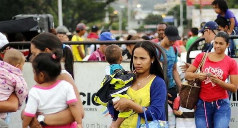 Por la crisis, más de 2,3 millones de personas abandonaron Venezuela