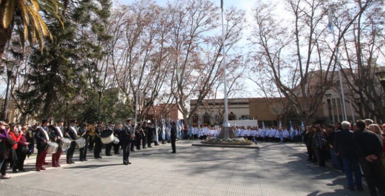 En emotivo acto se conmemoró el 168º aniversario de la muerte de San Martín