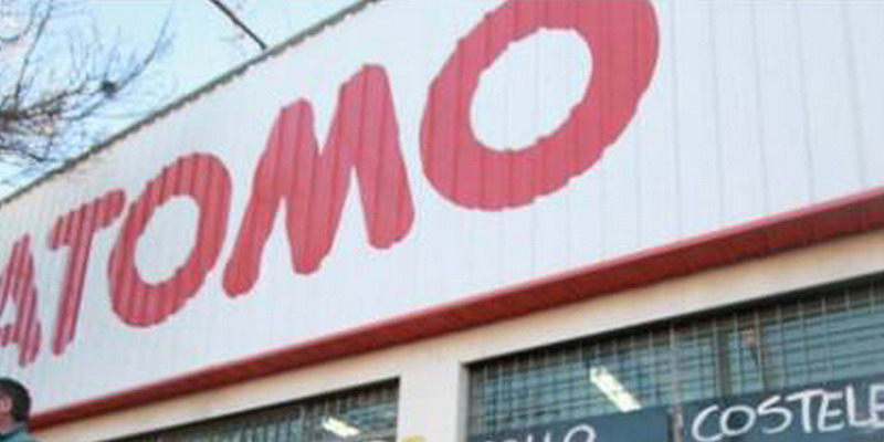 Intento de saqueo en un supermercado Átomo de San Rafael