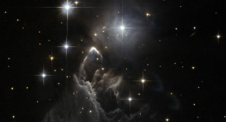 35 años de enigma: Hubble capta la imagen de una misteriosa nebulosa