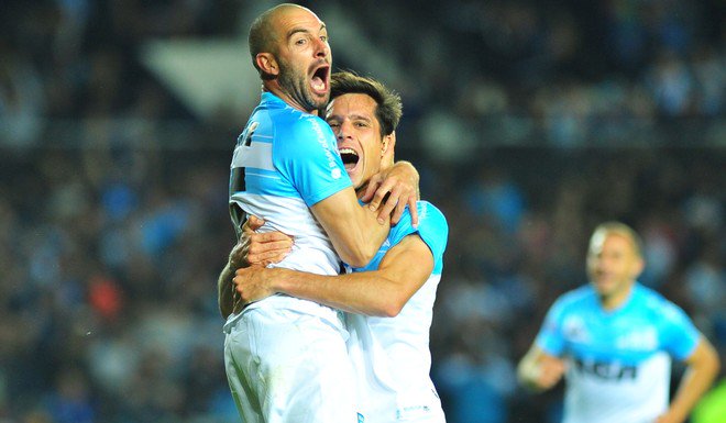 Racing ganó y es el único líder de la Superliga