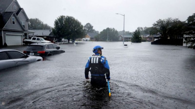 Temen desbordes de los ríos por el huracán Florence en EE.UU.