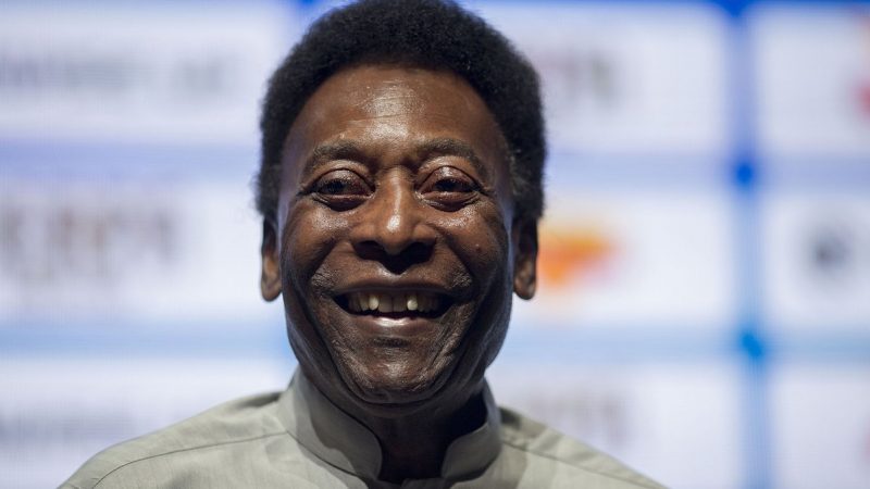 La provocación que lanzó Pelé al fútbol argentino en Twitter