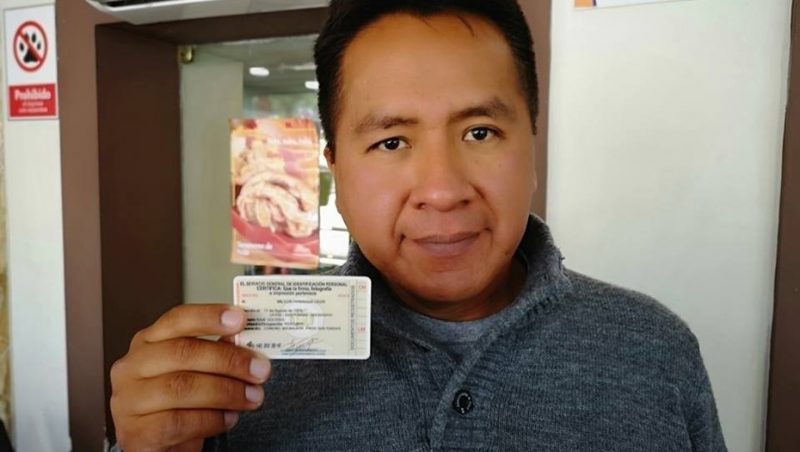 Quién es el youtuber boliviano que logró que su ocupación figure en el documento de identidad