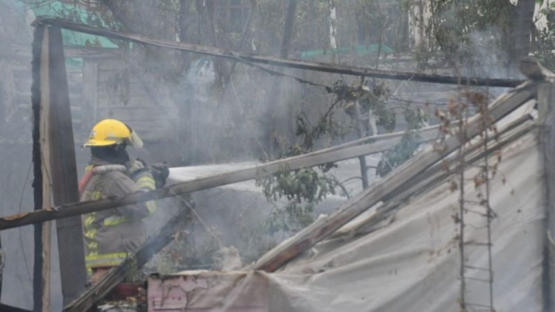 Un incendio en una casa de Guaymallén terminó con pérdidas totales