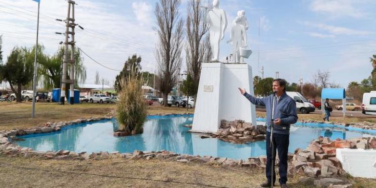 En el Día del Agricultor, Emir Félix brindó su apoyo a los productores