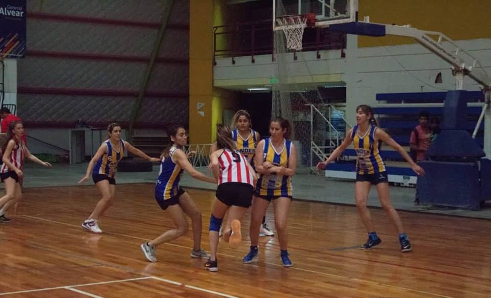 Andes venció a Escuela de Agricultura en la Liga Municipal de Básquet Femenino