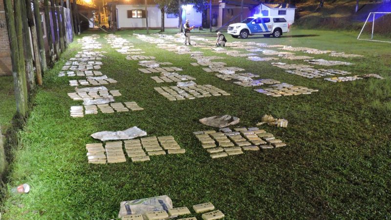 Tras una persecución, Prefectura secuestró 1.800 kilos de marihuana en Misiones