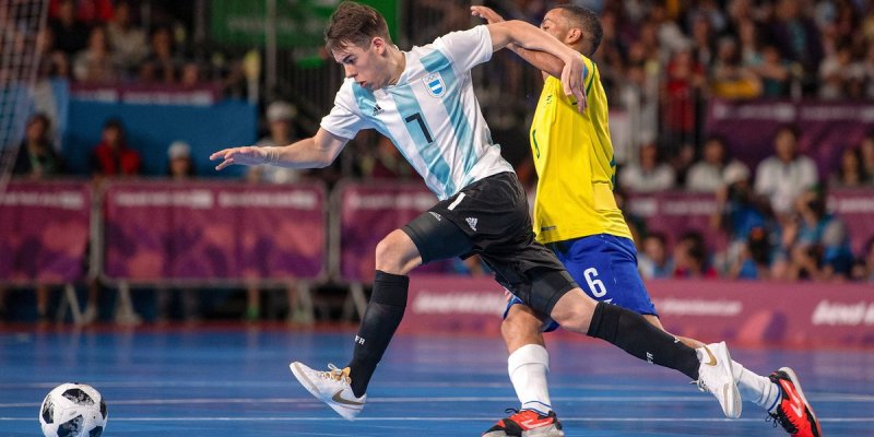 Argentina perdió con Brasil y jugará por el bronce en futsal