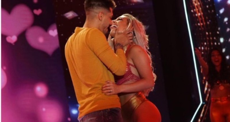 ShowMatch: Sol Pérez y Tyago Griffo… ¡a puro beso!