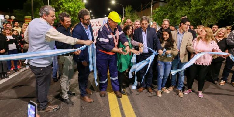 Se inauguró oficialmente la avenida Balloffet