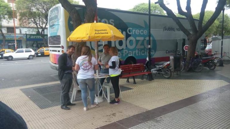 El micro de Cambiemos estuvo en San Rafael
