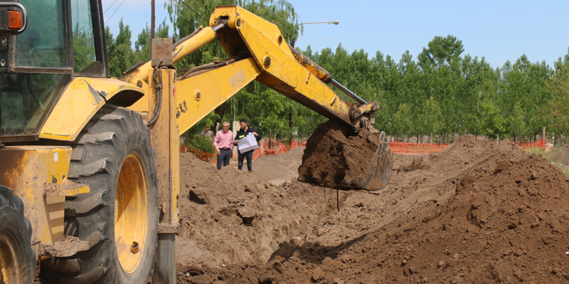 Comenzaron las obras de cloacas por el Plan Hábitat