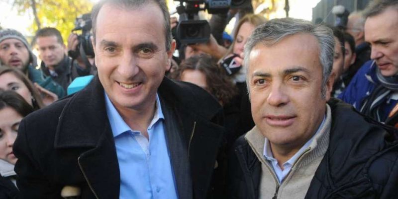 Cornejo pagó un crédito en dólares que contrajo Pérez