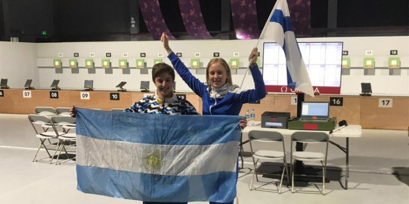 Facundo Firmapaz ganó la medalla de bronce en tiro deportivo