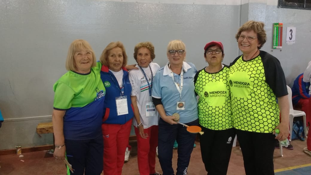 Oro y Bronce en los Evita de Adultos Mayores