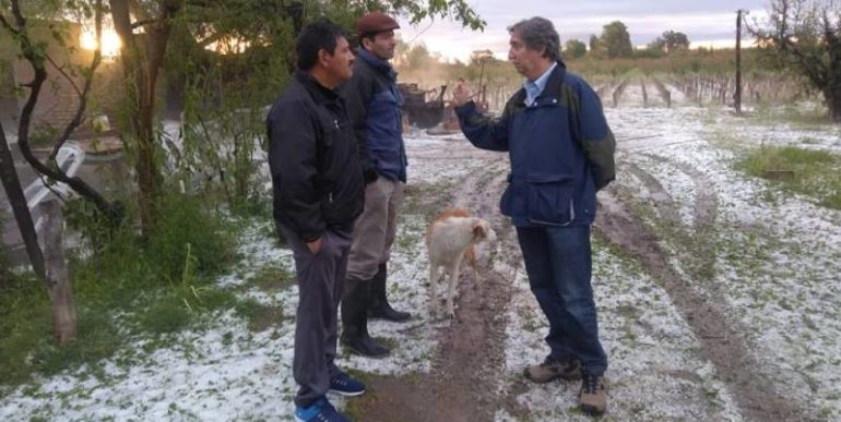 Desastre meteorológico: El Intendente Emir Félix visitó las zonas afectadas
