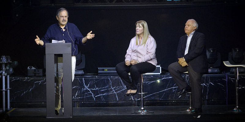 Stolbizer, Alfonsín y Lifschitz encabezaron su primer acto: “Tenemos autoridad moral para generar una propuesta”