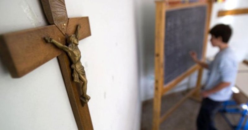 Retirarán las imágenes religiosas de las escuelas y hospitales públicos de Rosario