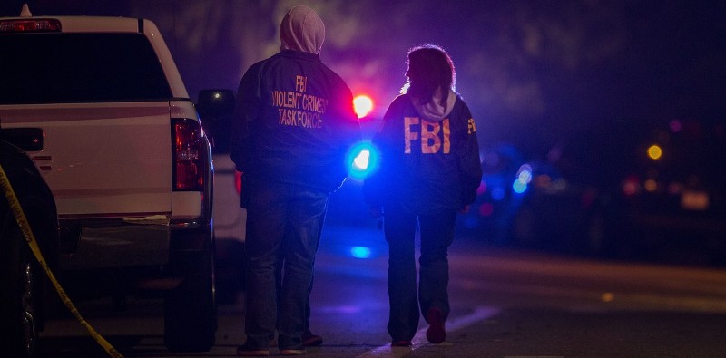 El autor de la masacre en el bar de California era un ex marine blanco y usó un arma comprada legalmente