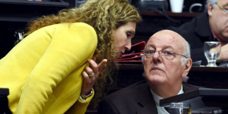 Cornejo no tomó deuda en 2018 y podría usarla en el año electoral